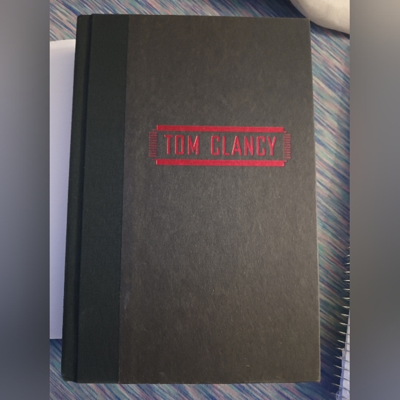 𝘛𝘰𝘮 𝘊𝘭𝘢𝘯𝘤𝘺 𝘙𝘦𝘥 𝘙𝘢𝘣𝘣𝘪𝘵 1𝘴𝘵 𝘌𝘋𝘐𝘛𝘐𝘖𝘕  𝘉𝘰𝘰𝘬 - Picture 8 of 13